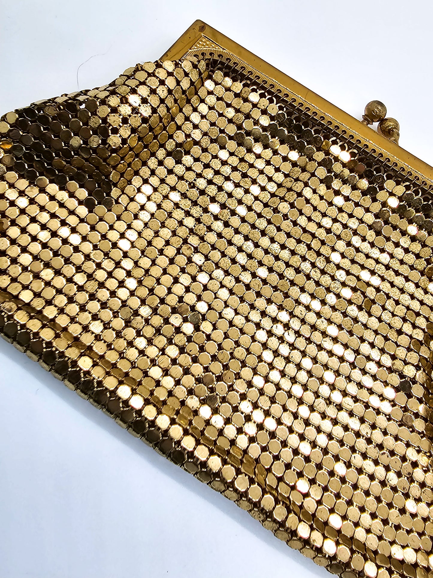 Whiting and Davis mid century vintage gold mesh metal clutch purse 1950's