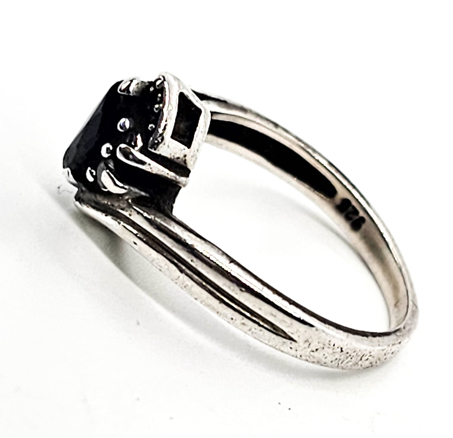 Black Sapphire CZ cubic zirconia retro sterling silver ring size 8