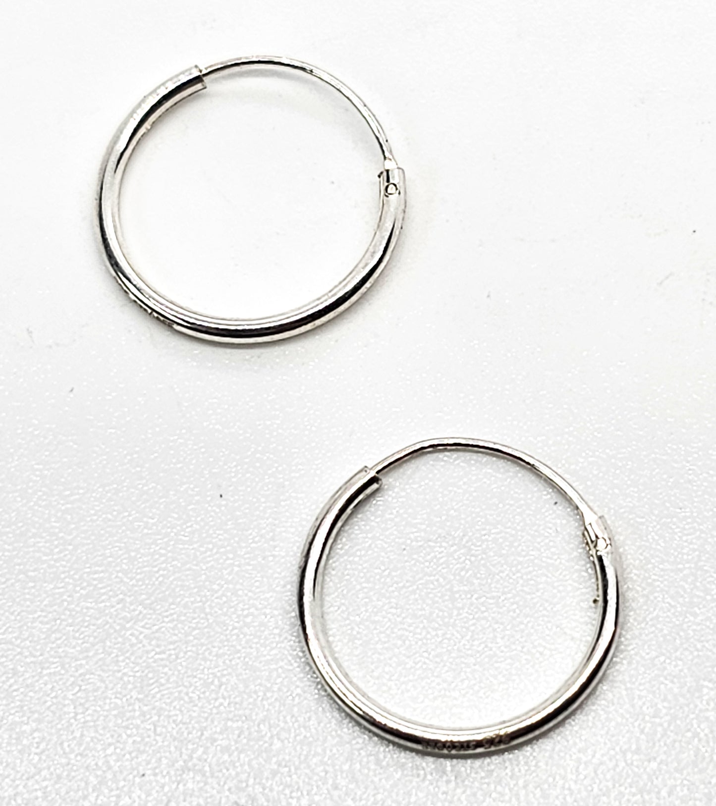 STE BEE small 1/2 inch sterling silver vintage hoop earrings