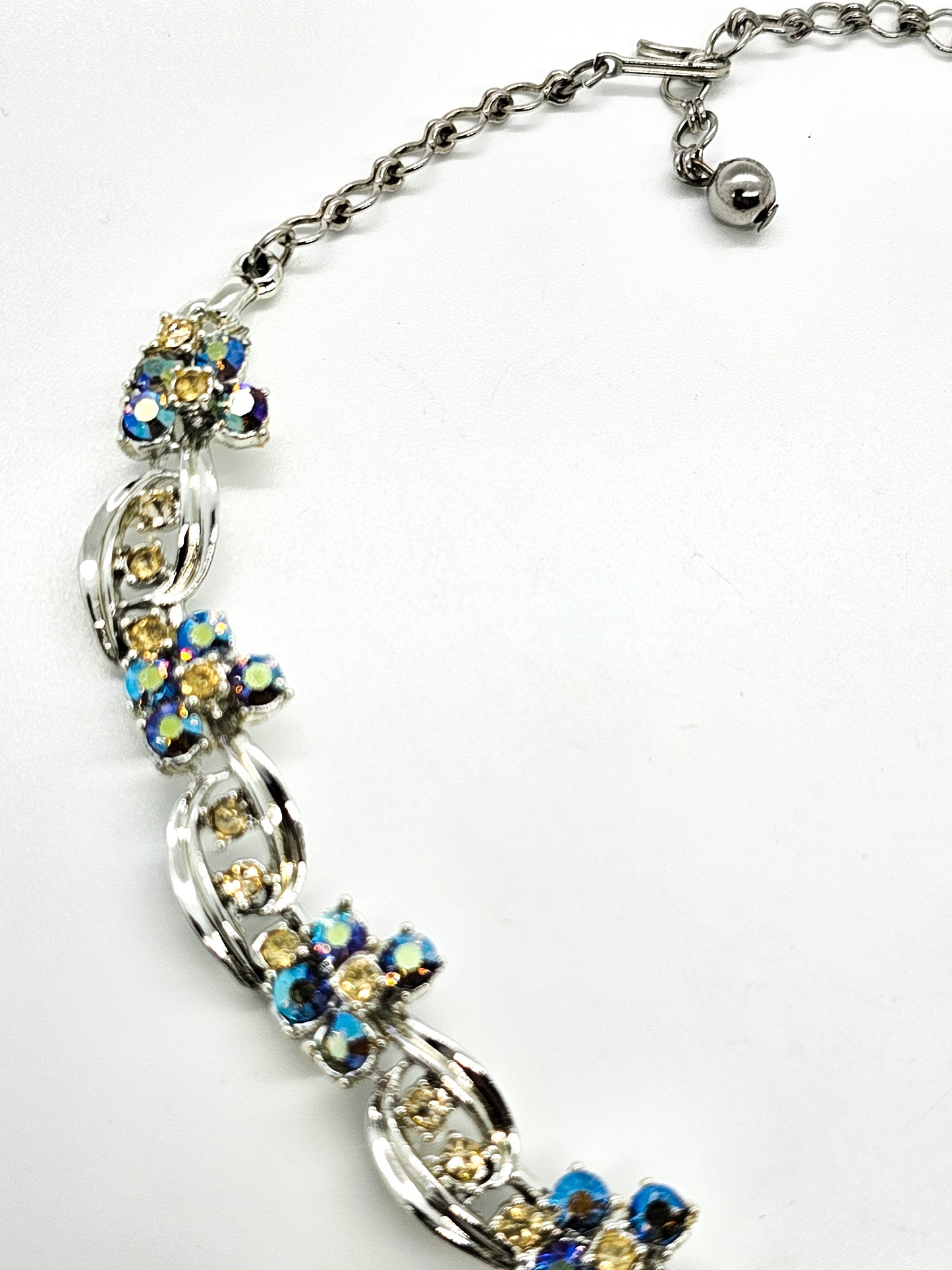 Peacock blue Aroura Borealis silver toned vintage necklace choker