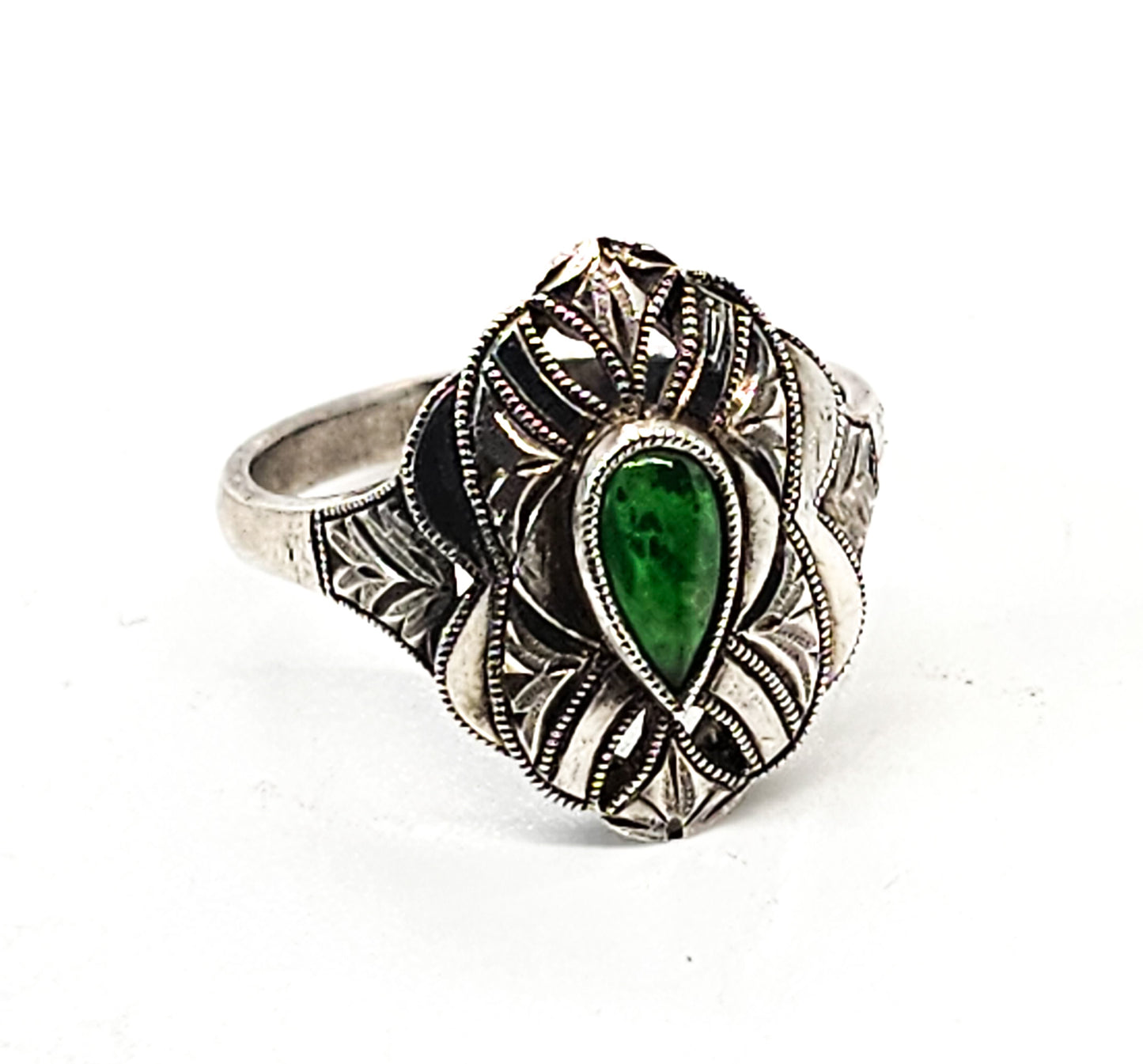 Art Deco Chrysoprase green pear cut etched vintage sterling silver ring size 7