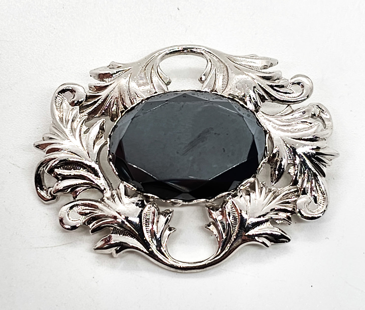 Hematite large faceted gray stone rhodium plated mid century vintage brooch