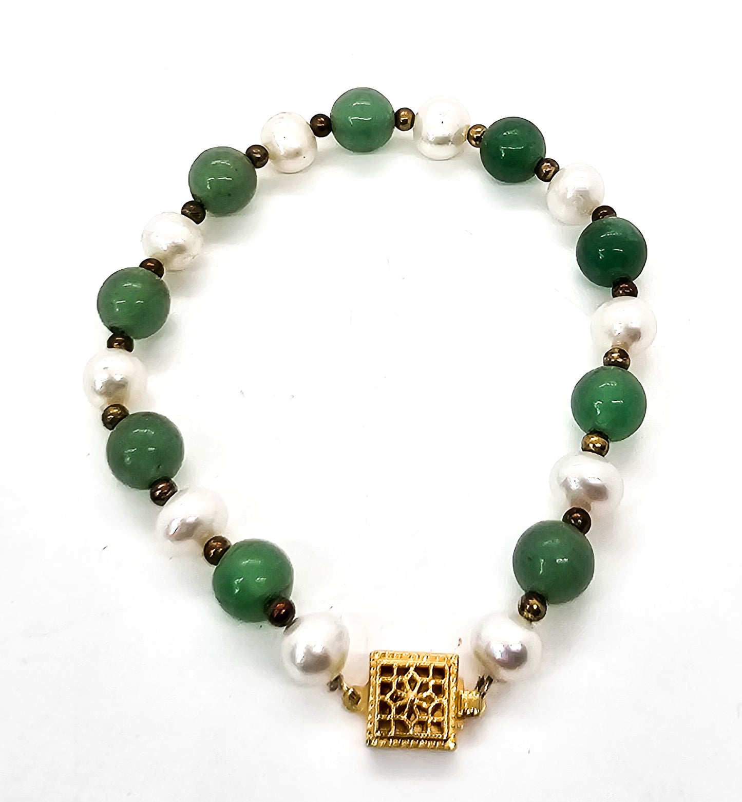 Nephrite Jade and White Freshwater Pearl 14k gold filled bracelet