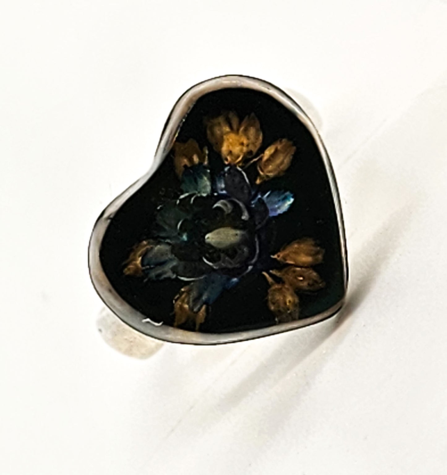 Mexican Dried Flower resin blue flower Heart sterling silver ring size 7 and 1/2