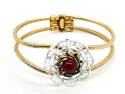 Open work Red and white flower vintage gold toned clamper bracelet