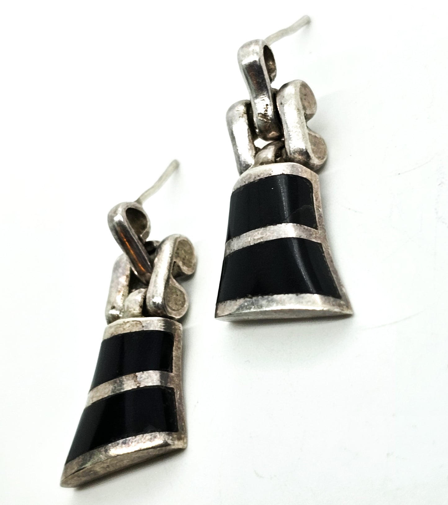 Abstract black onyx banded Taxco Mexico vintage sterling silver earrings