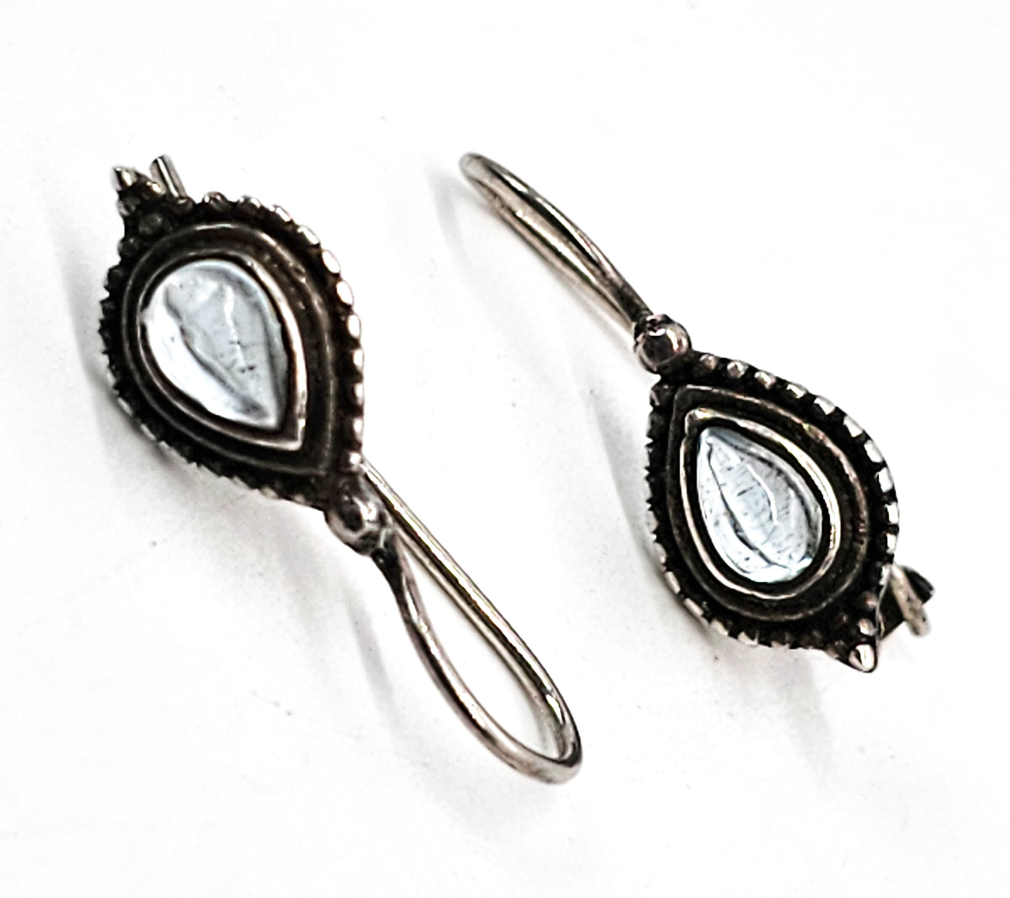 Marcella Cat's eye tear drop Bali Balinese vintage sterling silver earrings
