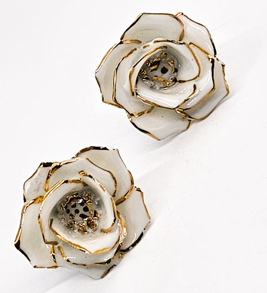 24kt gold rimmed antique white china rose screw back earrings