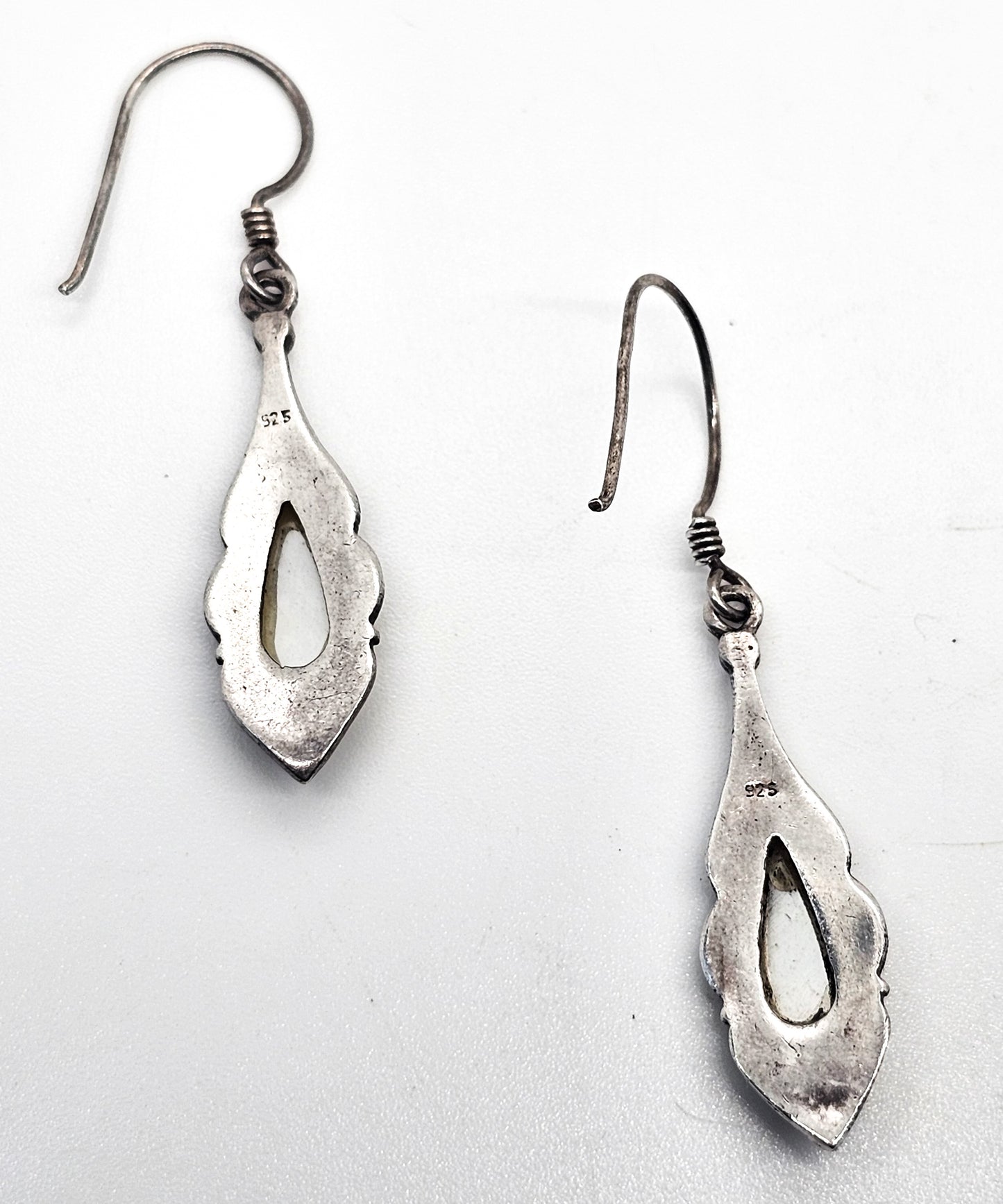 Mother of Pearl Balinese tribal style drop vintage sterling silver earrings