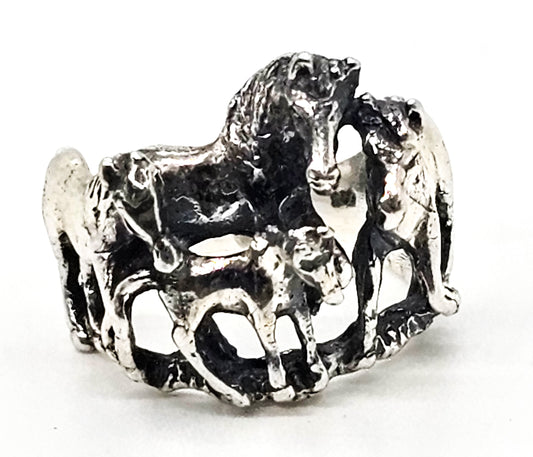 Equestrian Herd of Horses 4 Horse vintage figural sterling silver ring size 6