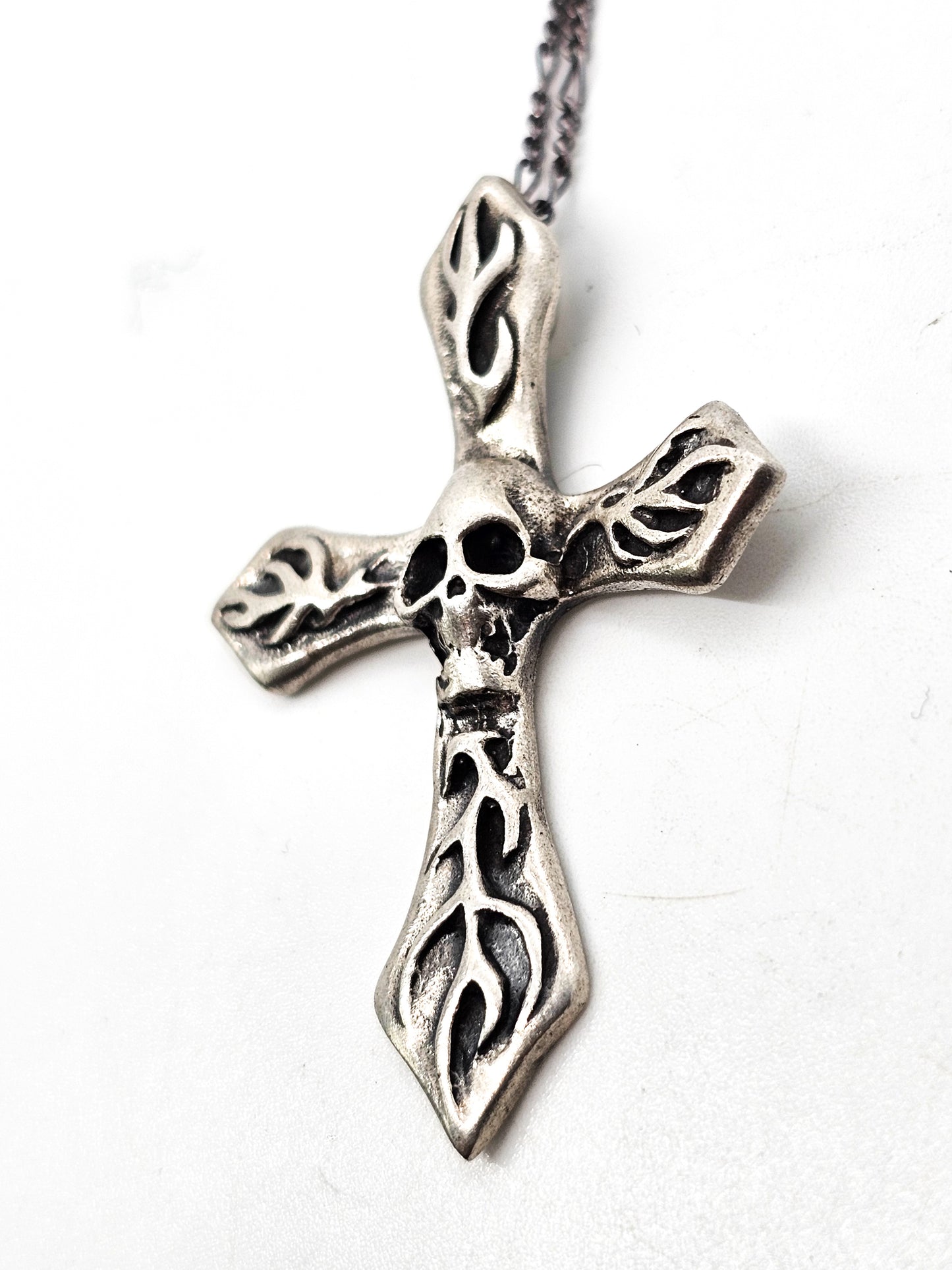 Flaming skull burning cross retro gothic vintage sterling silver pendant necklace