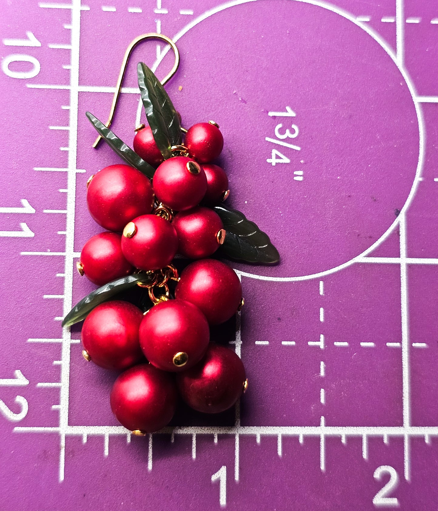 Red Holly Berry red beaded green Lucite leaves drop festive holiday vintage earrings
