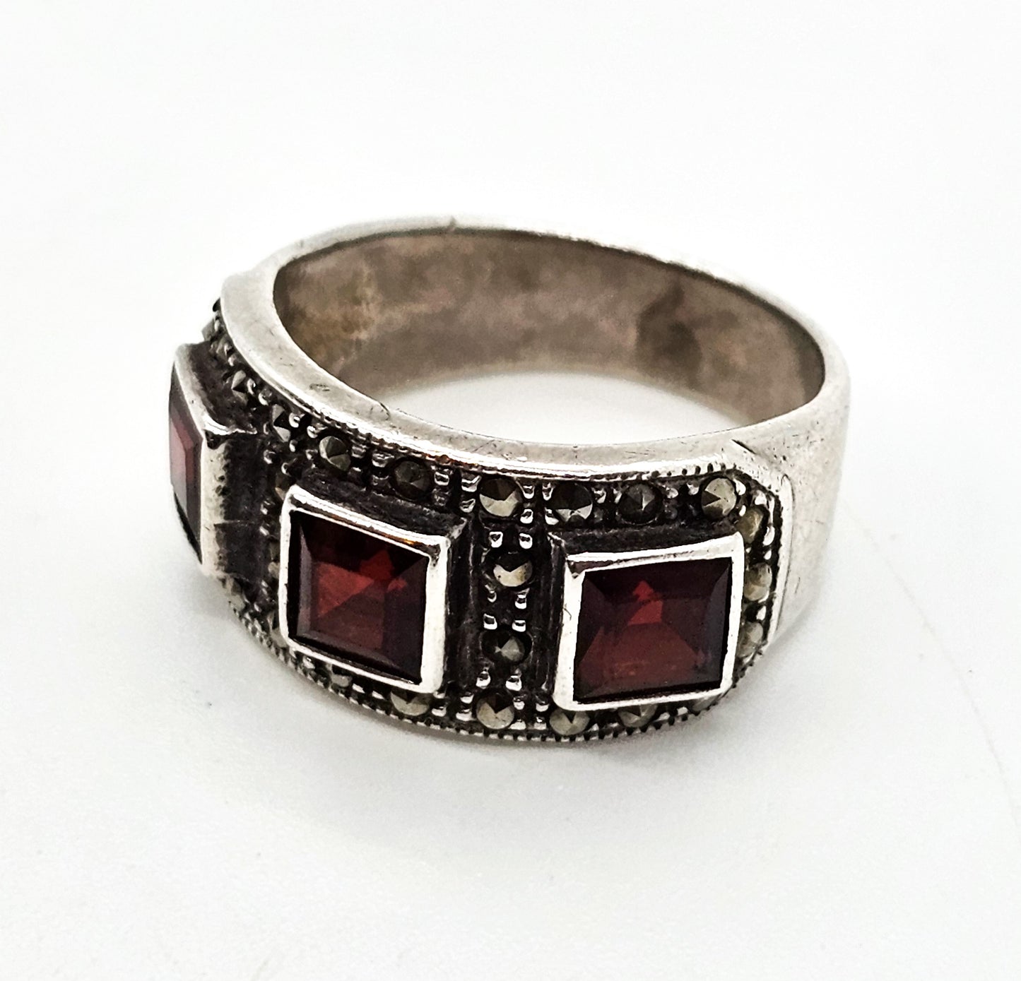 Garnet and marcasite Three stone vintage sterling silver cigar band ring size 8