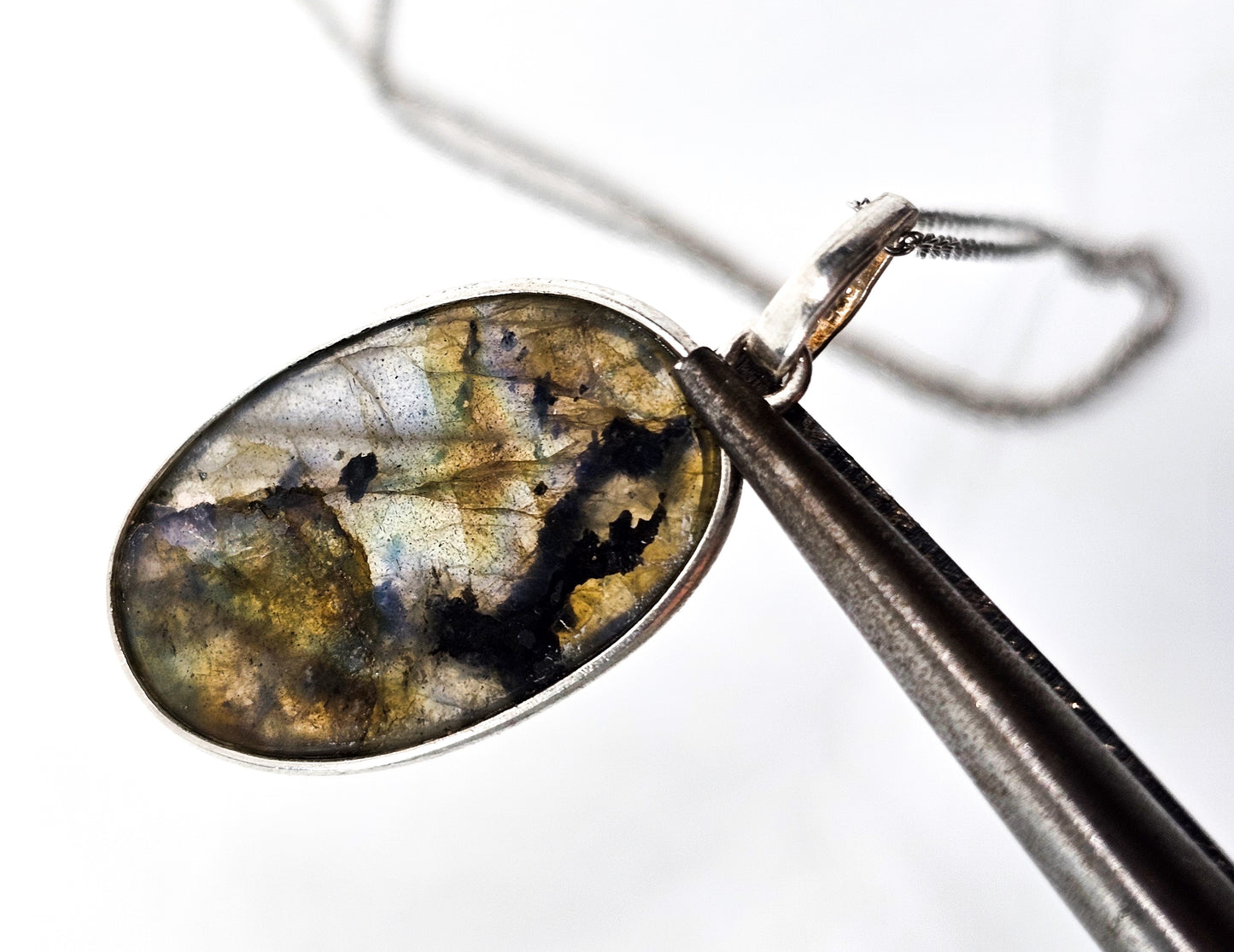 Labradorite flashy rainbow gemstone sterling silver pendant necklace