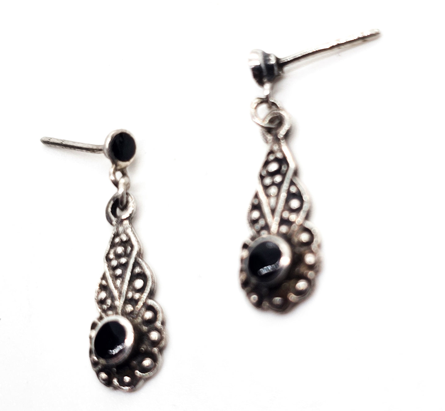 Art Deco Style black onyx inlay flower drop vintage sterling silver dangle earrings