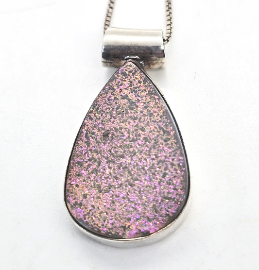 Pink Druzy quartz gemstone pear cut vintage pendant necklace