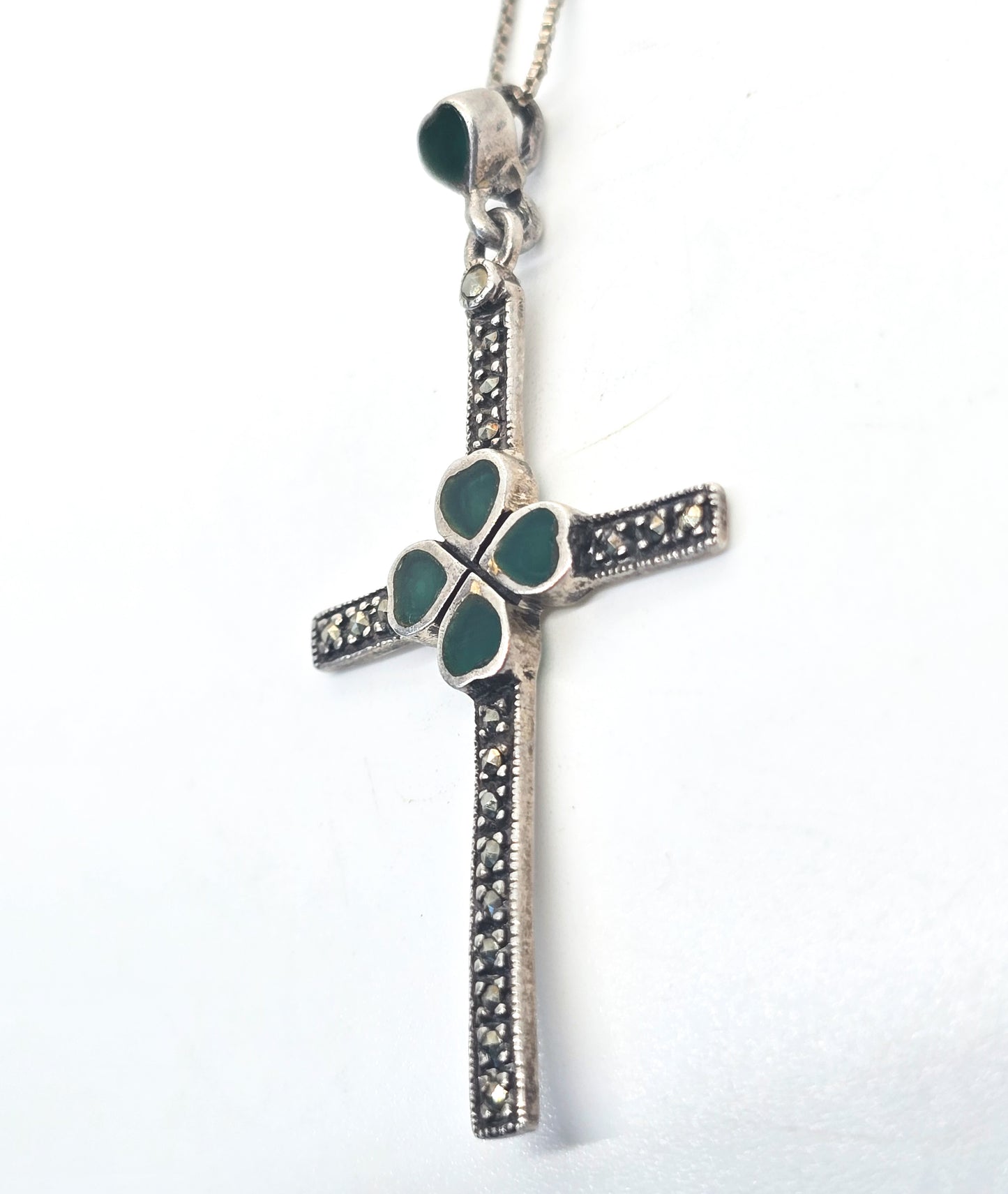 Green Chrysoprase lucky clover Irish marcasite sterling silver vintage necklace