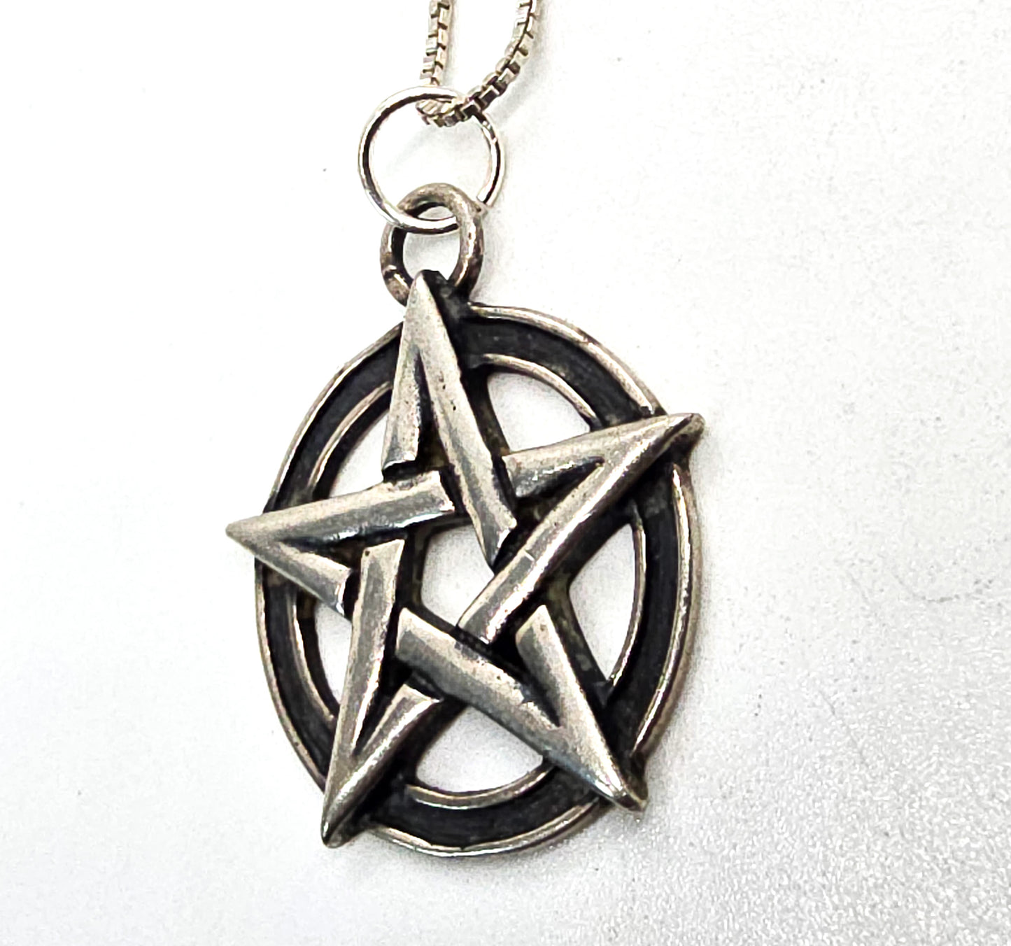 Pentacle sterling silver Shuabe vintage pendant necklace Pagan Wiccan