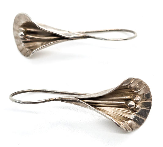 Cala Lilly solid sterling silver vintage flower with stamen drop earrings