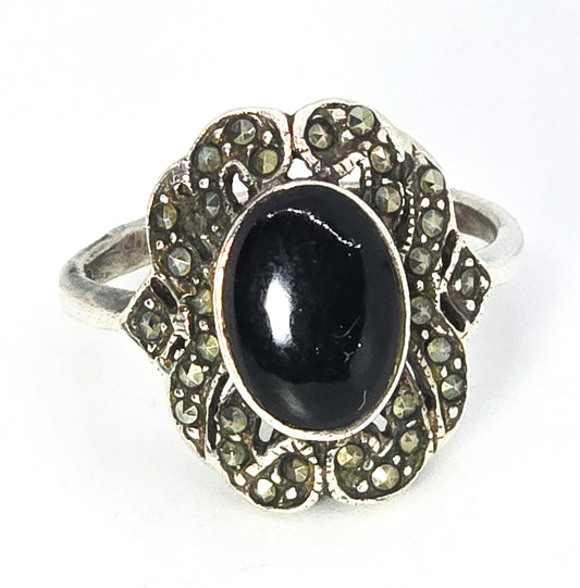 Black onyx and marcasite vintage sterling silver retro ring size 6.75