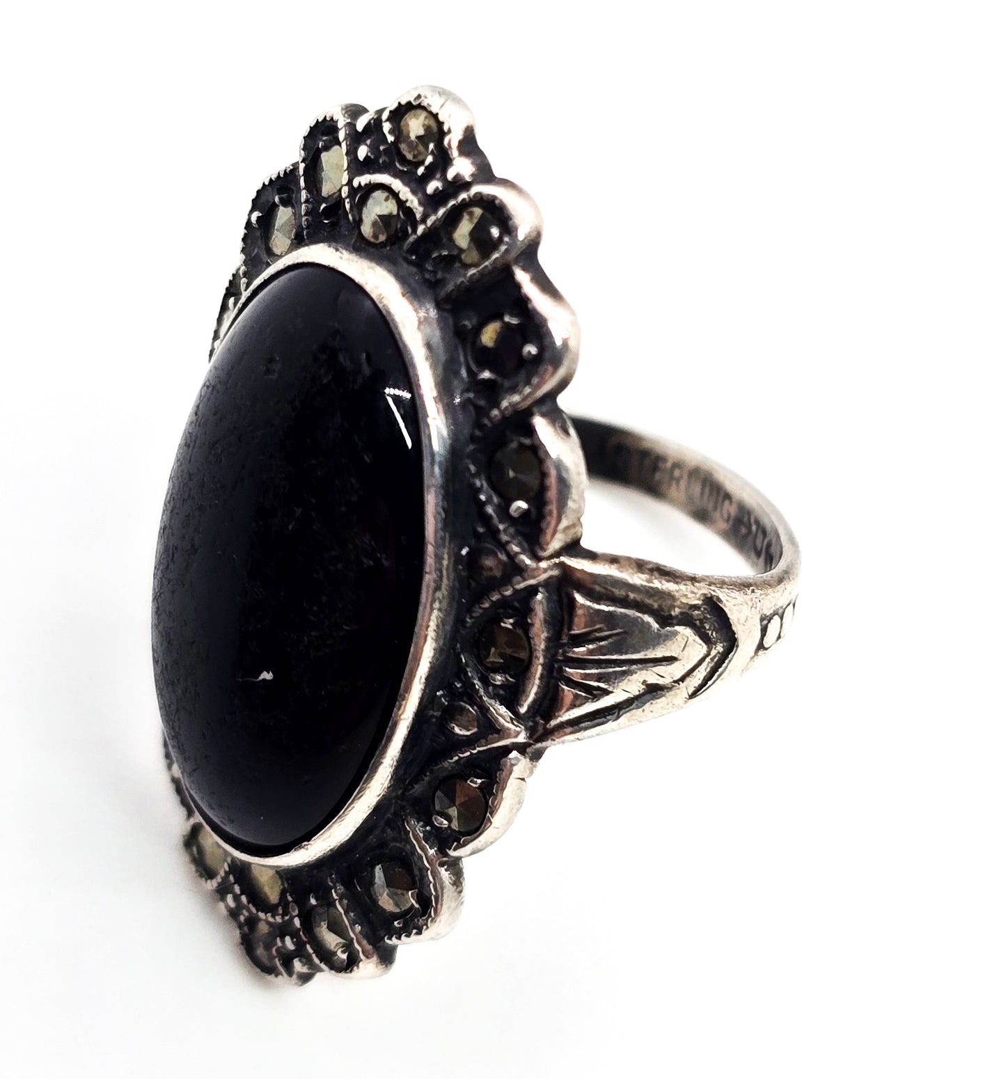 Uncas Art Deco Black onyx antique sterling silver marcasite ring size 5