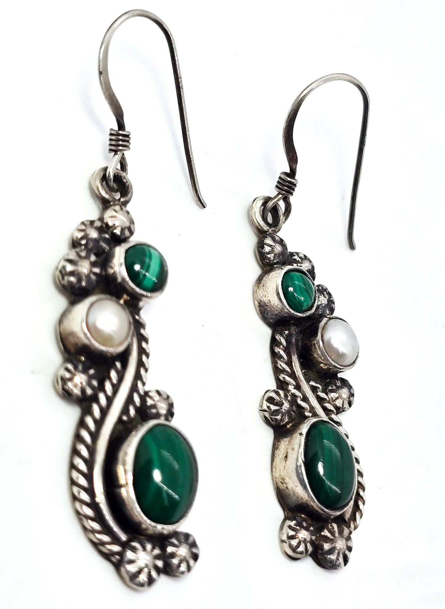 Malachite & Pearl Southwestern Desert Rose Trading DTR Jay King sterling silver earrings