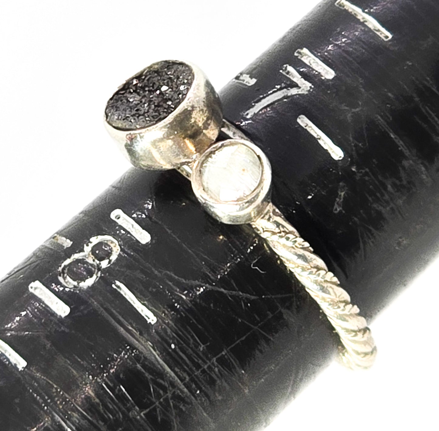 Black and white Druzy Quartz gemstone twisted band sterling silver ring size 7 and 1/2