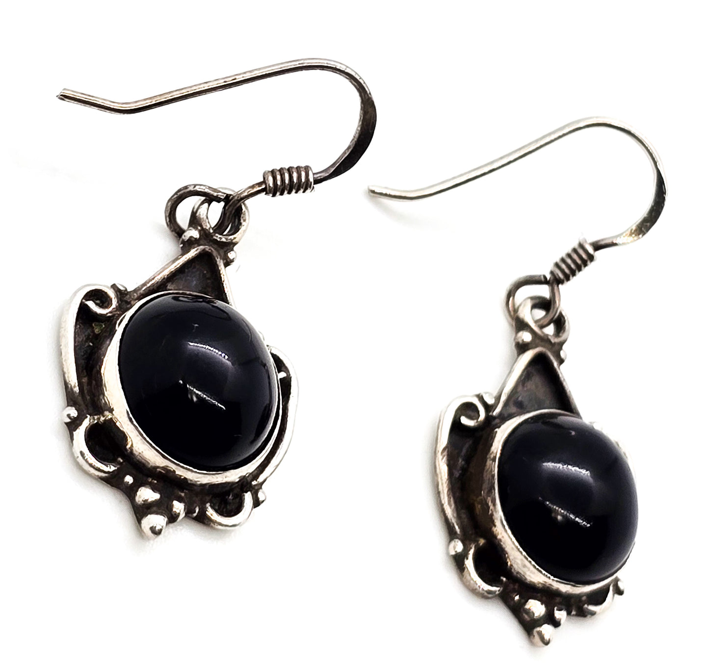 Black onyx retro vintage drop sterling silver black and silver earrings