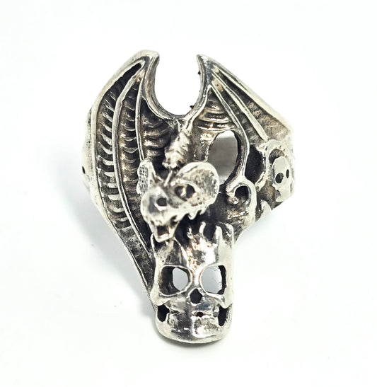 Dragon's treasure Skull vintage sterling silver men's gothic biker ring size 8.5