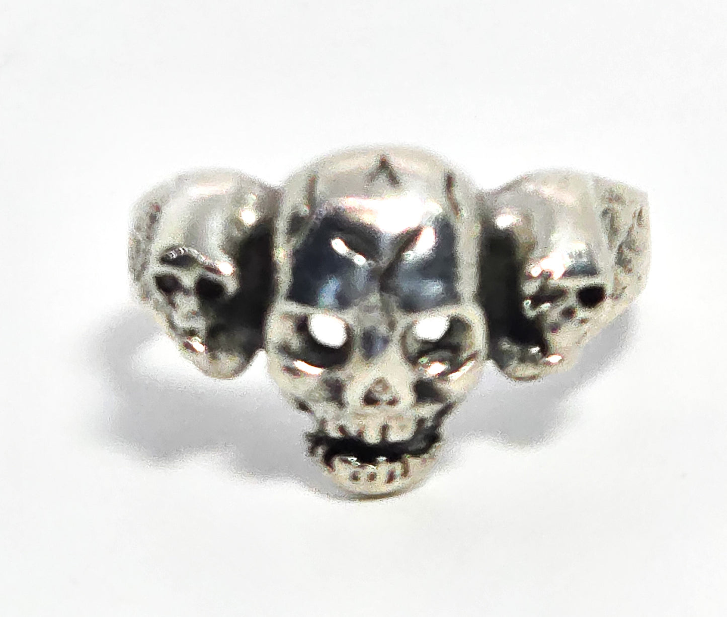 Triple skull head vintage solid sterling silver retro biker gothic ring size 7