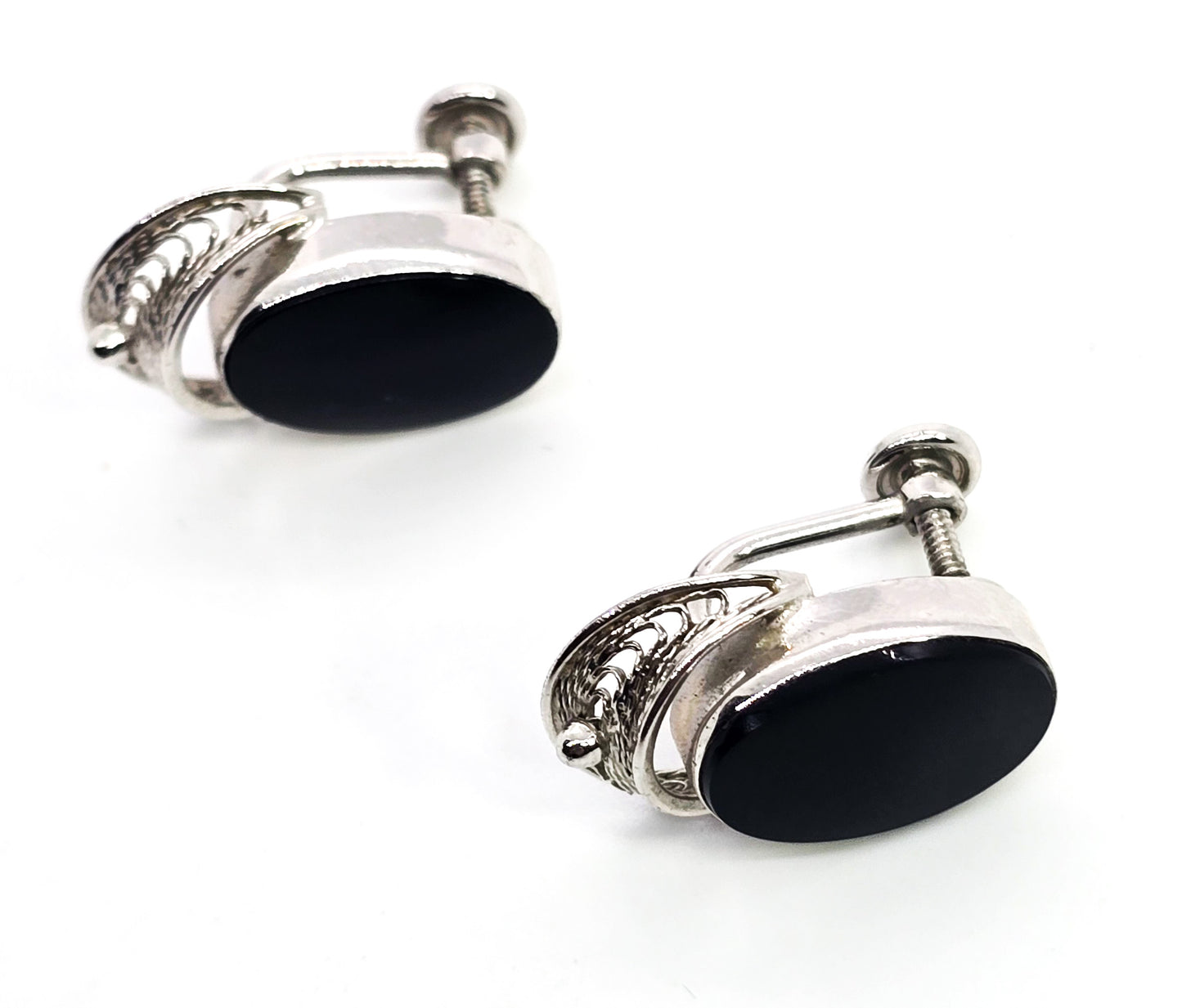 Van Dell Rhodium plated sterling silver black onyx spun silver vintage screw back earrings