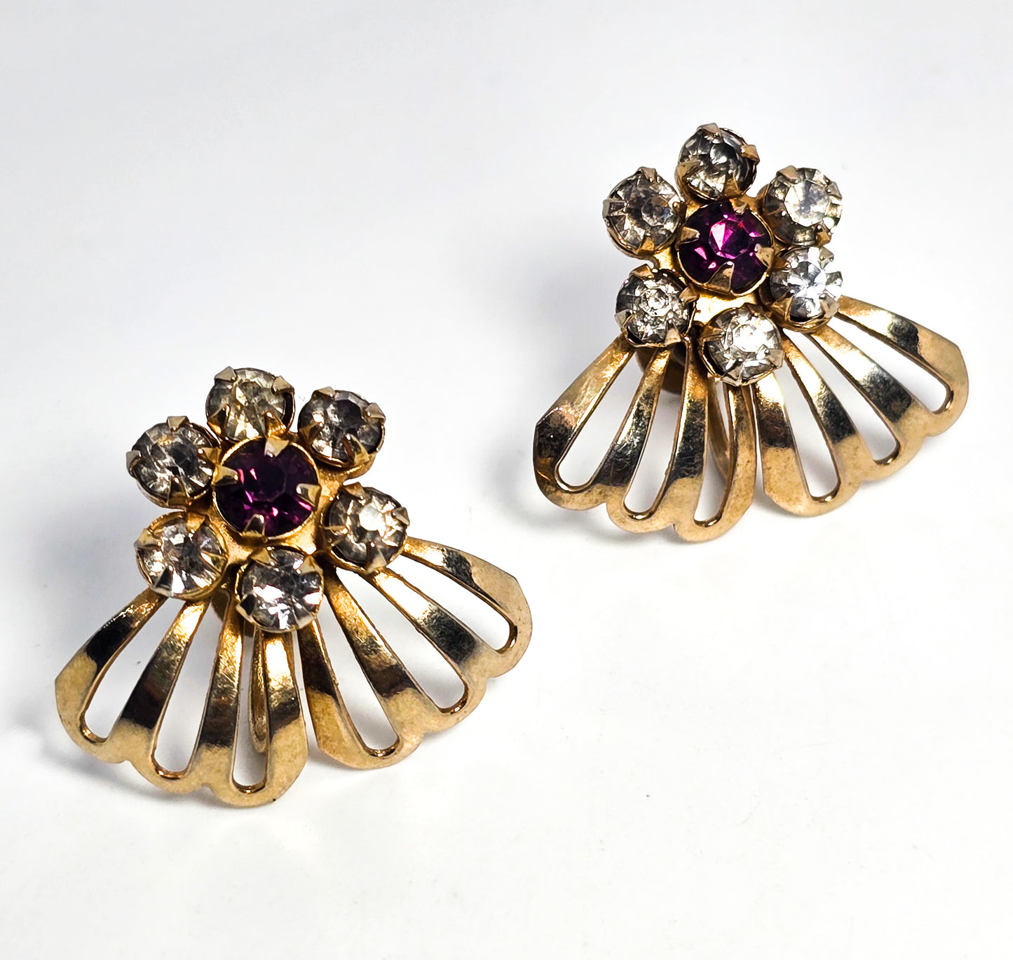 Purple rhinestone flower gold toned mid century modern fan vintage screw back earrings