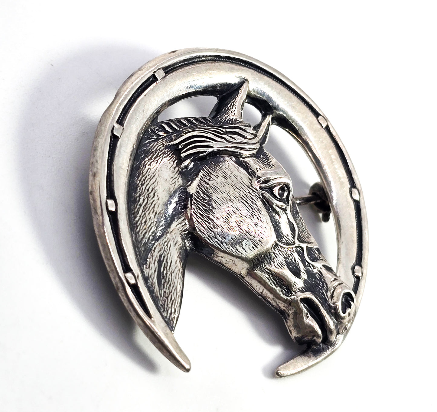 Beau sterling horse shoe figural horse repose vintage sterling silver brooch