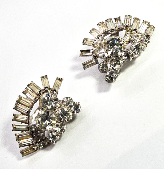 Juliana DeLizza & Elster clear baguette vintage large rhinestone clip on earrings