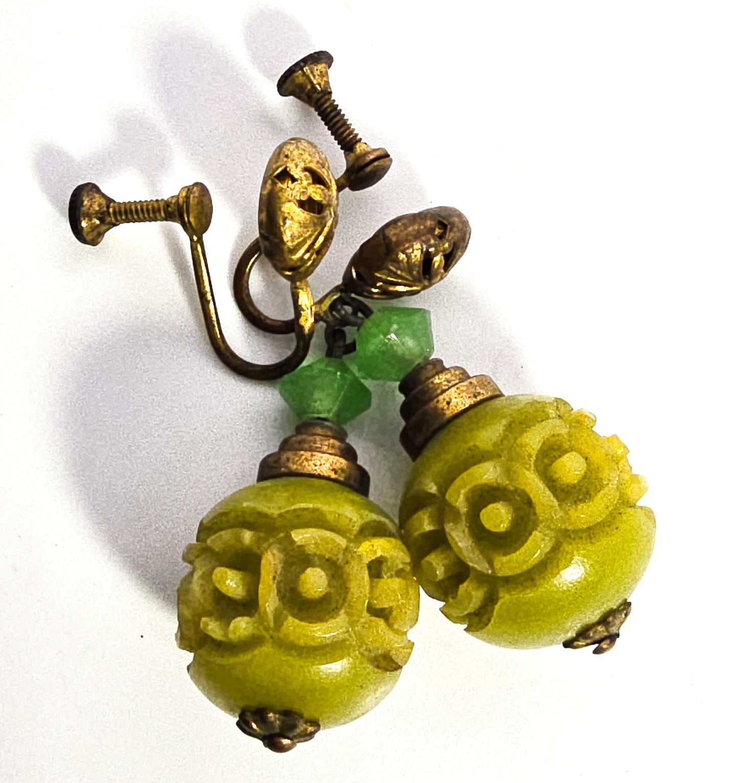 Art Deco carved galalith green bead antique screw back earrings