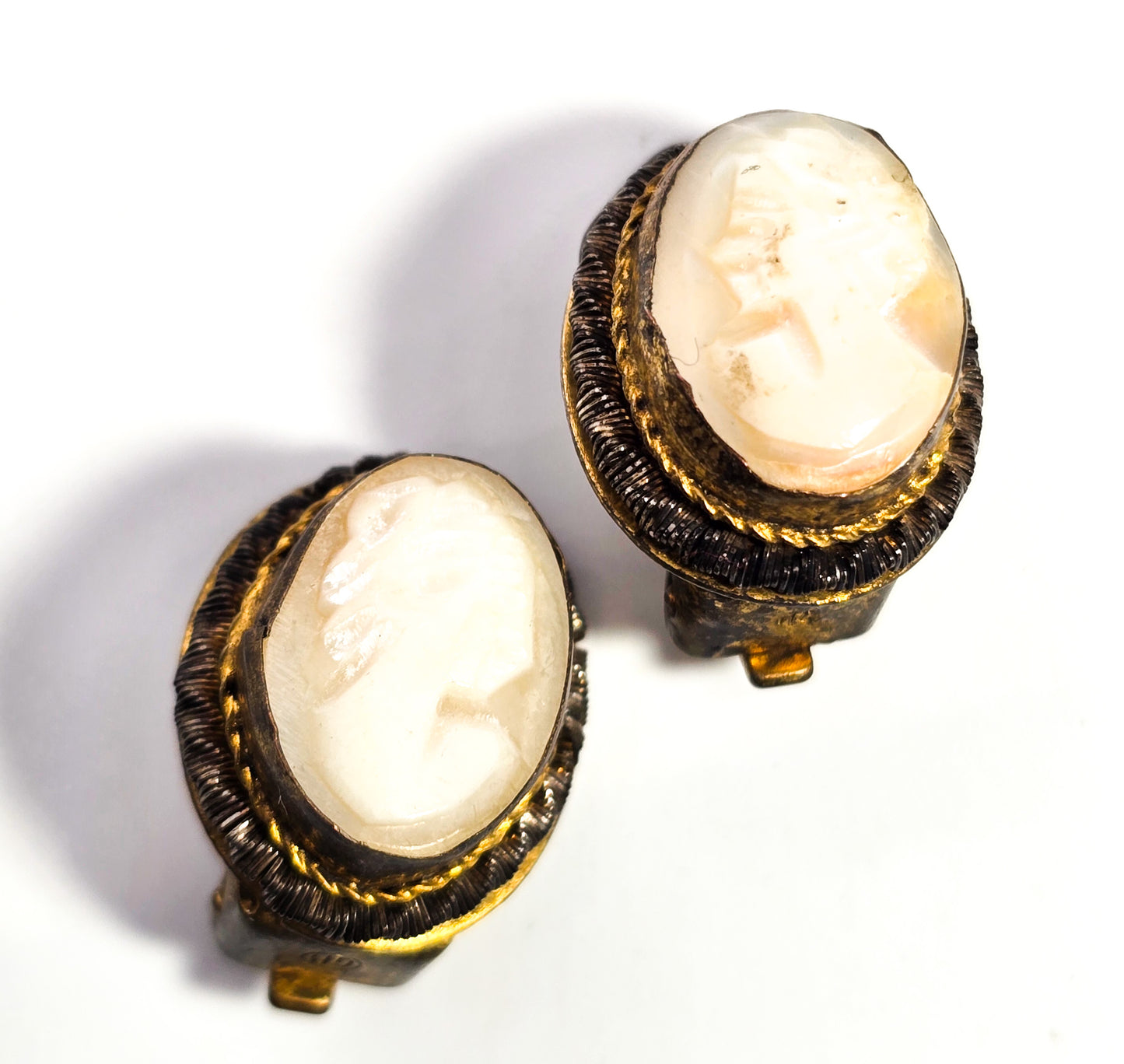 Art Deco Carved Cameo Antique 800 vermeil silver clip on earrings