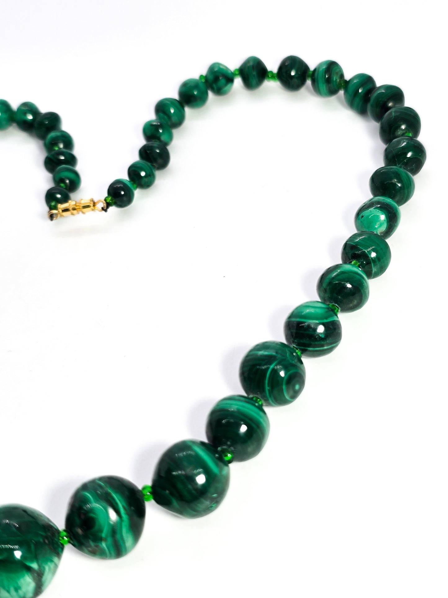 Malachite natural carved green gemstone beaded 22" inch vintage necklace