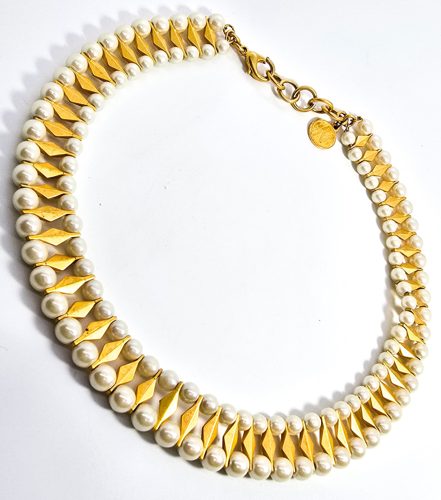 Anne Klein AKI gold toned and white faux pearl vintage signed retro necklace