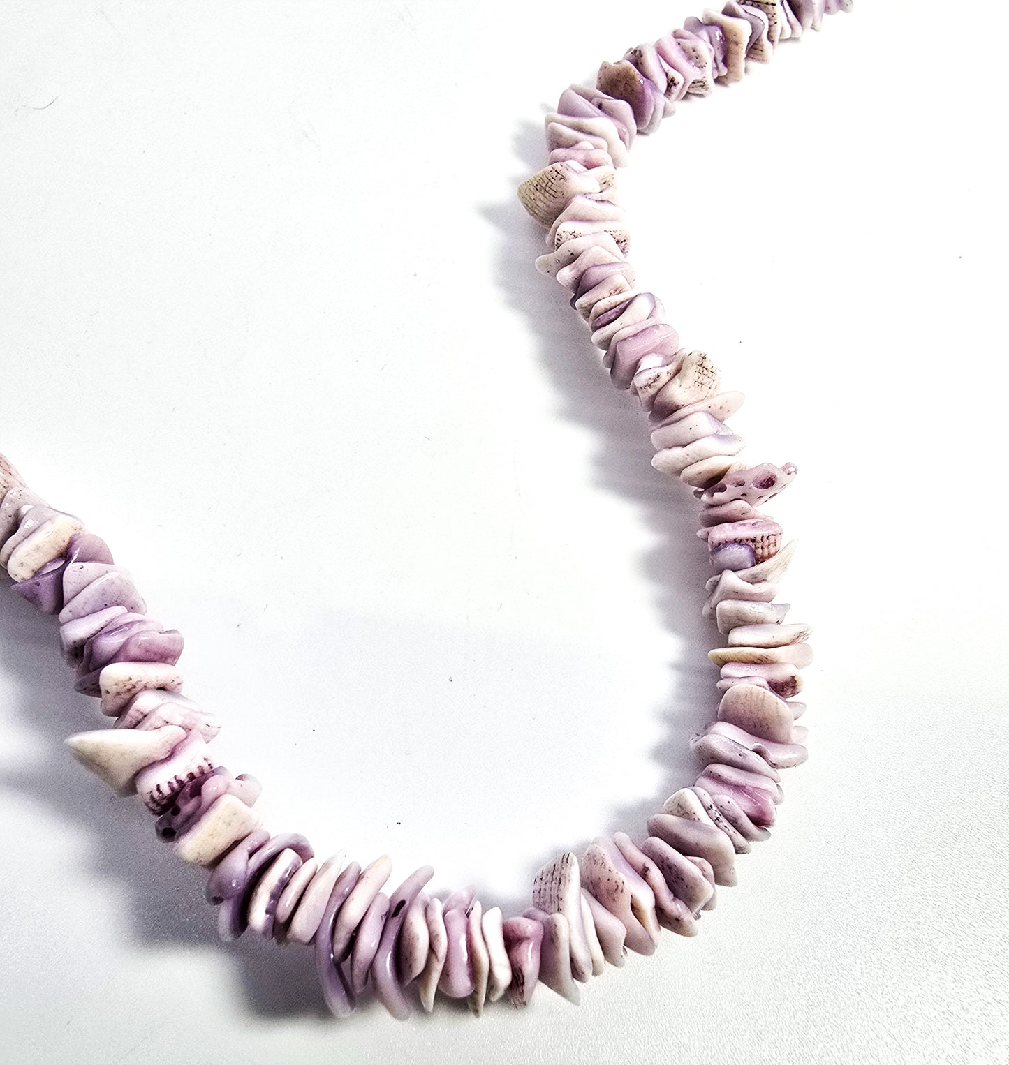 Purple puka shell retro skater vintage 18 inch necklace