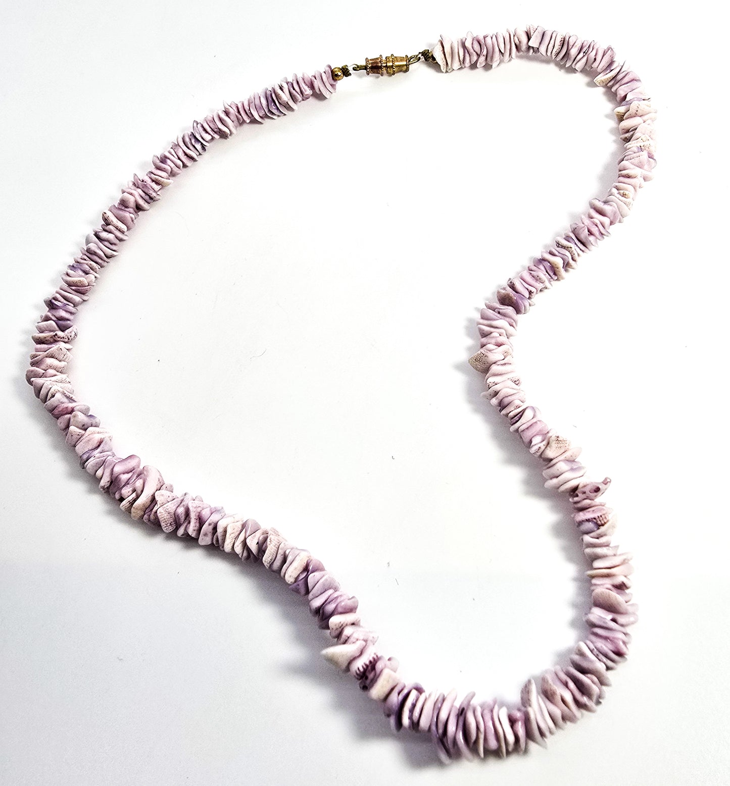 Purple puka shell retro skater vintage 18 inch necklace