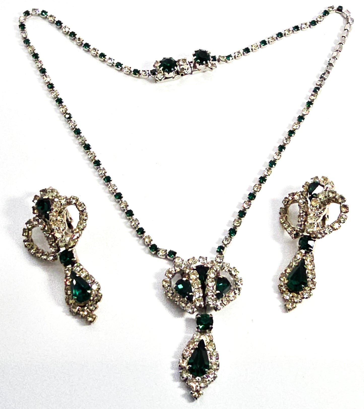 Green rhinestone pear cut vintage halo necklace and clip on earrings demi parure set