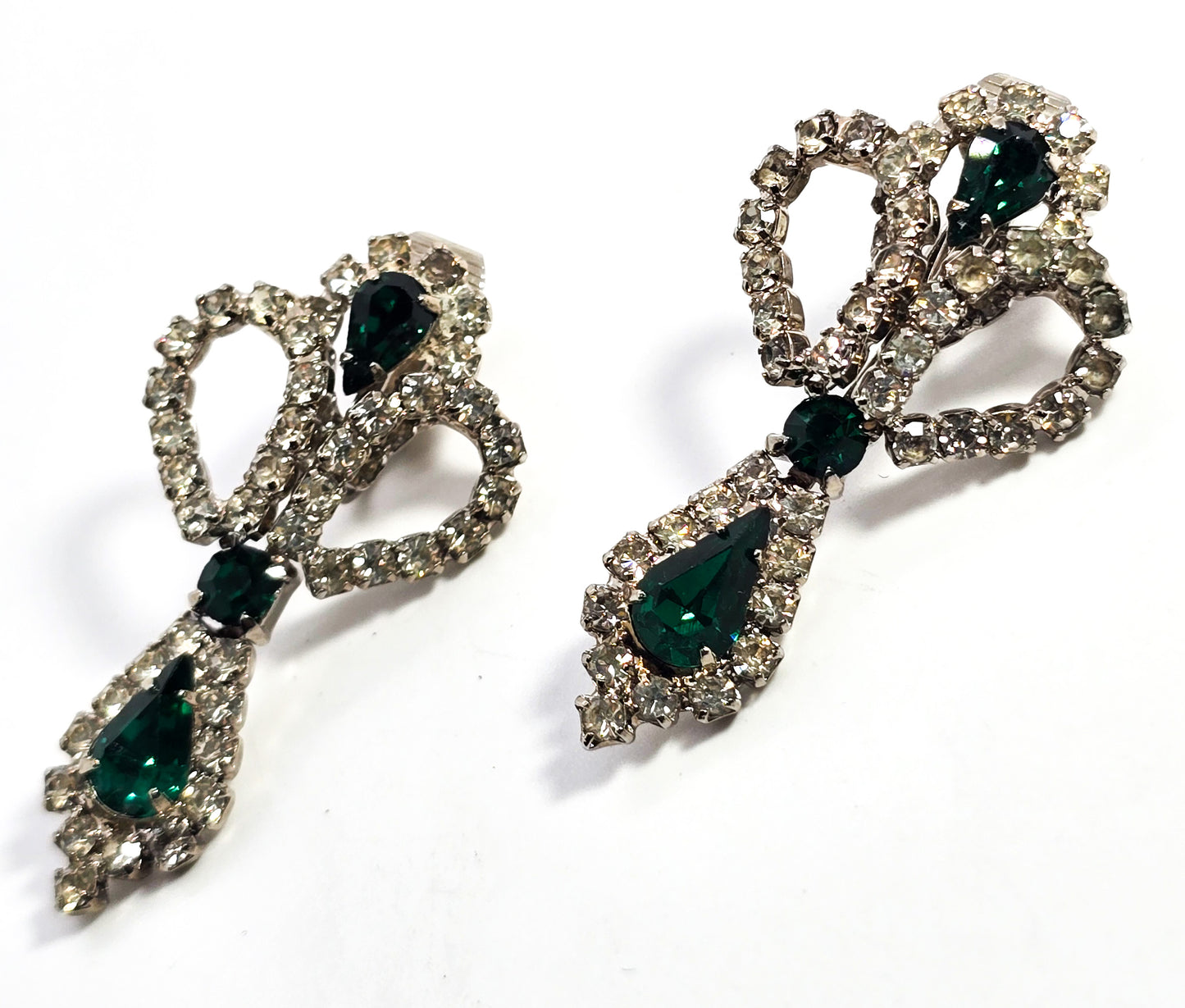 Green rhinestone pear cut vintage halo necklace and clip on earrings demi parure set