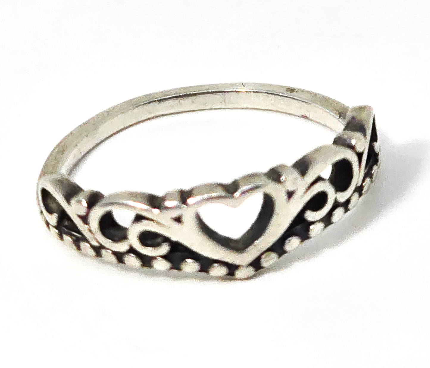 Heart filigree crown sterling silver thin stacking ring size 8