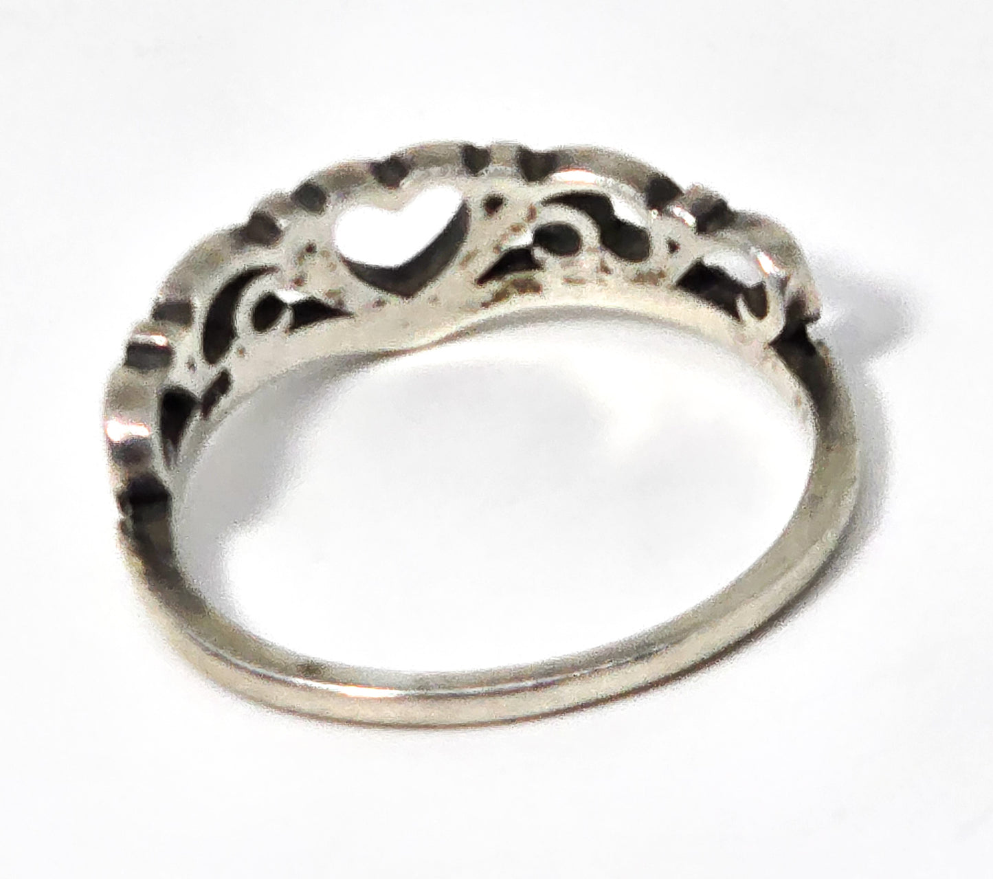 Heart filigree crown sterling silver thin stacking ring size 8