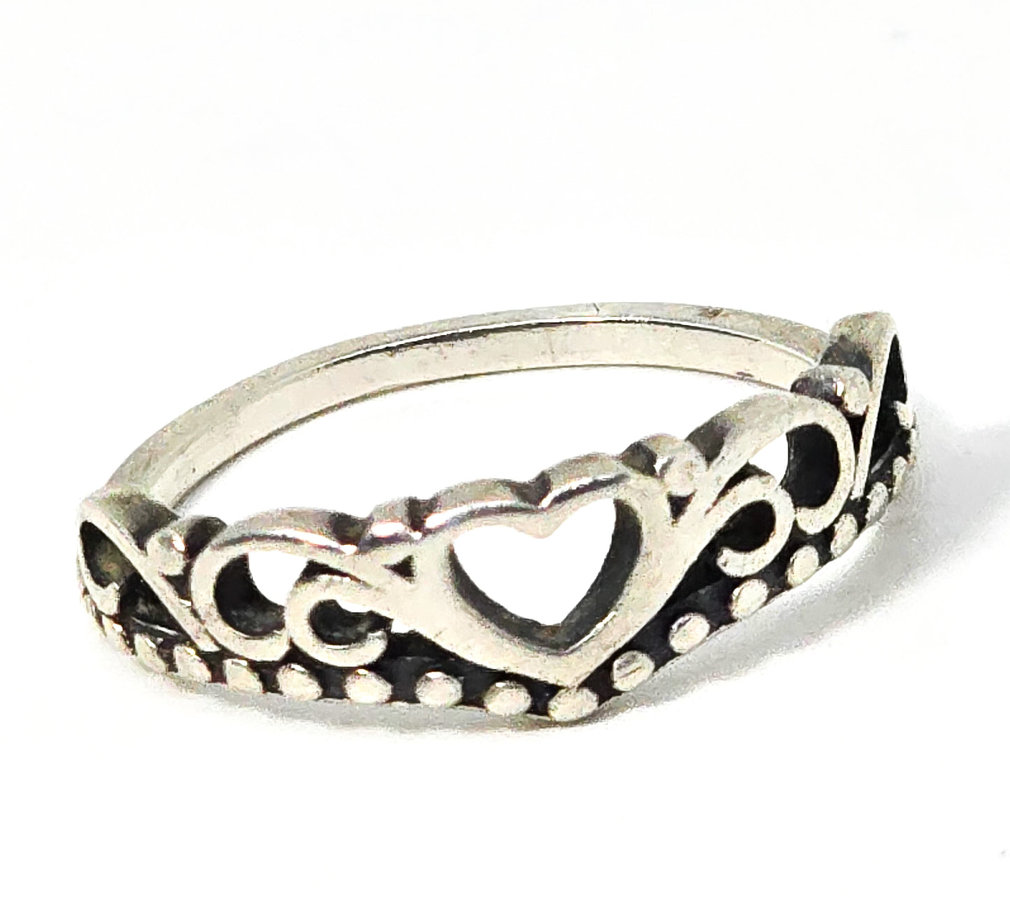 Heart filigree crown sterling silver thin stacking ring size 8