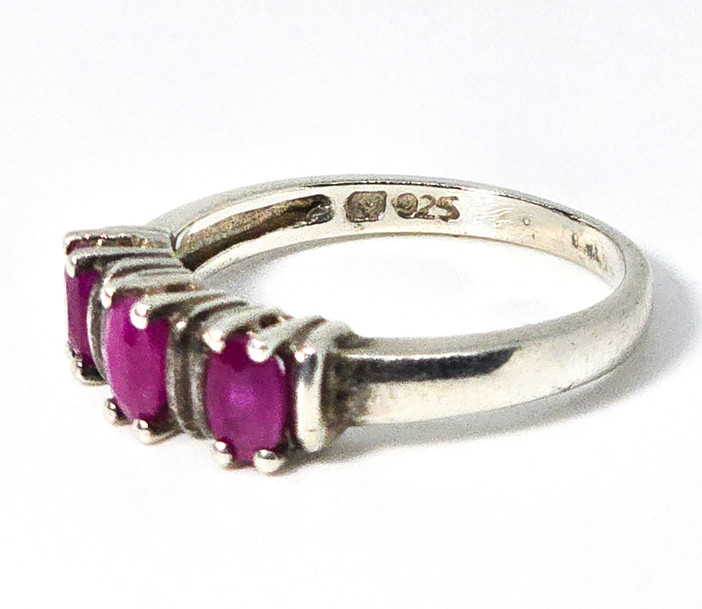 Ruby three stone vintage sterling silver past present future vintage ring band size 6.5