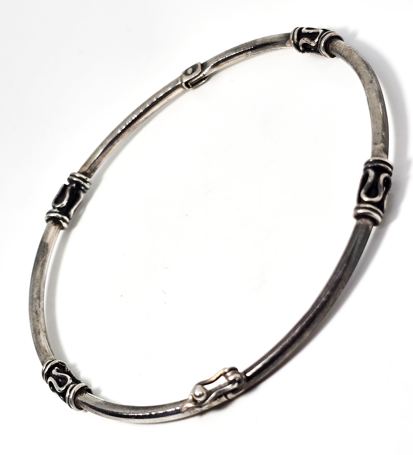 Tribal Bali vintage thin stacker sterling silver hinged opening bangle