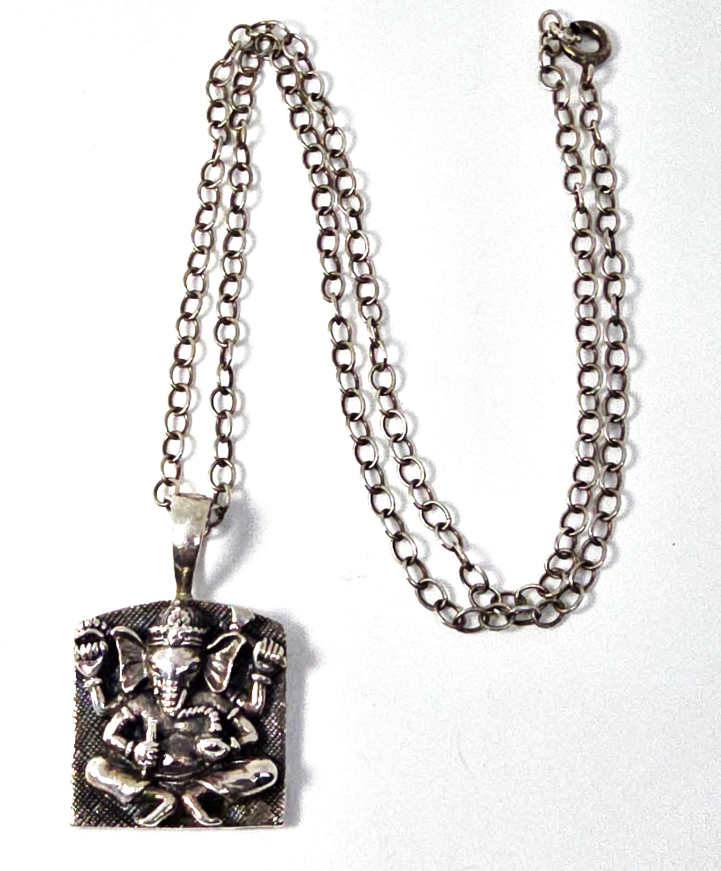 Ganesha Hindu Elephant God Sterling Silver Vintage Deity pendant Necklace