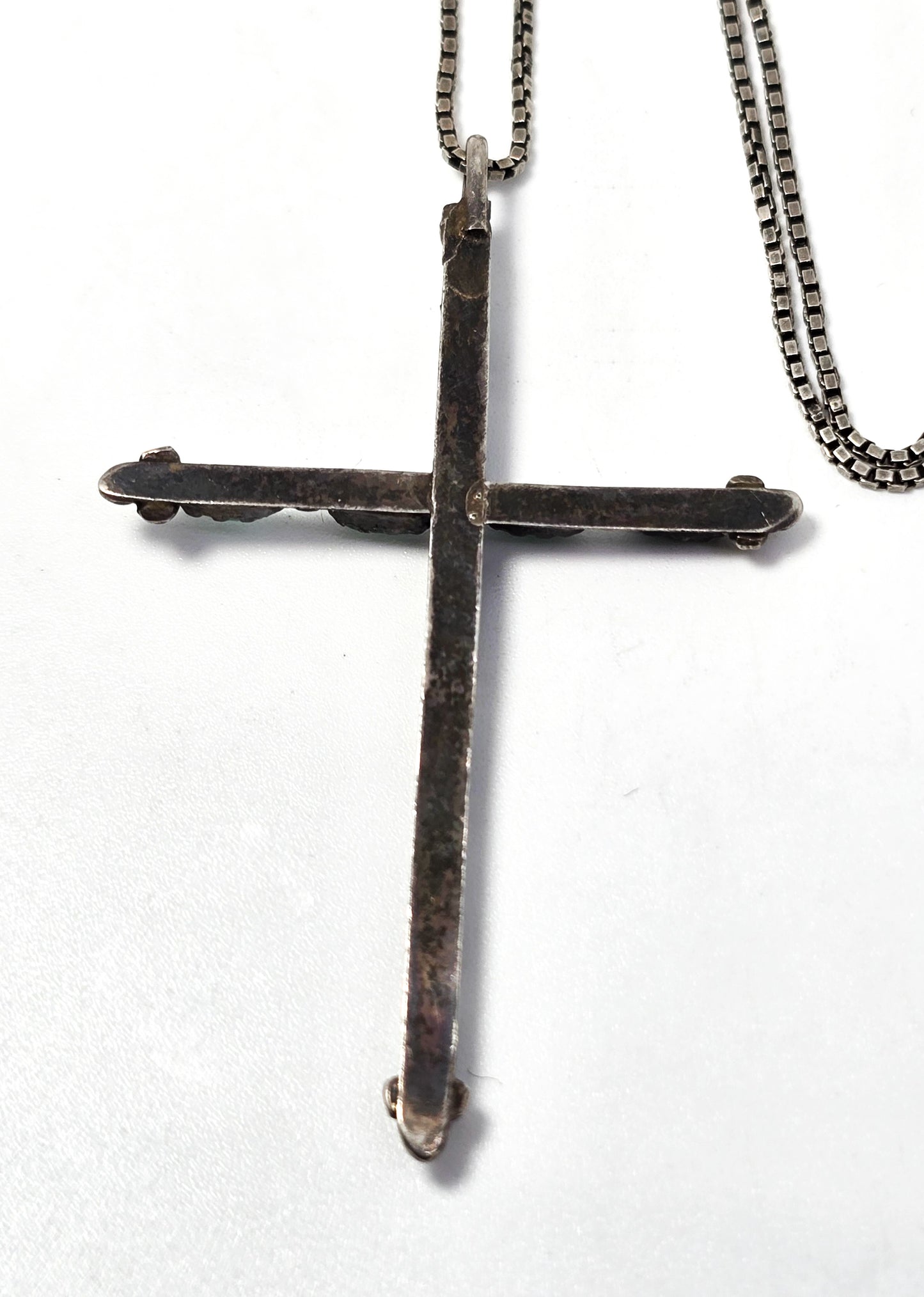 Native American Zuni petite point sterling silver vintage handcrafted cross necklace