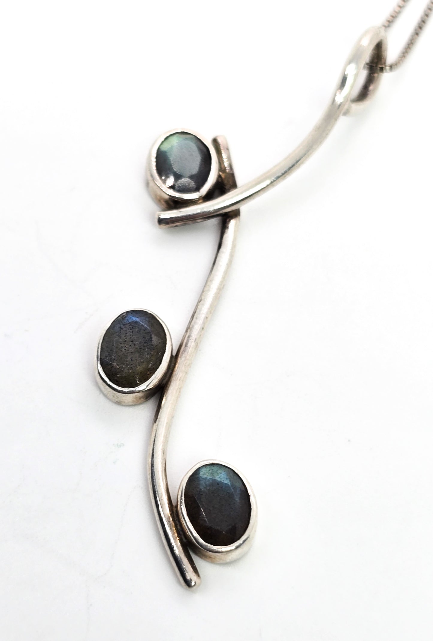 Labradorite three stone flashy rainbow gemstone sterling silver pendant necklace